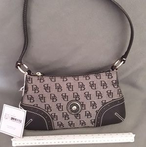 Dooney & Burke HP773 Slim Soulder bag